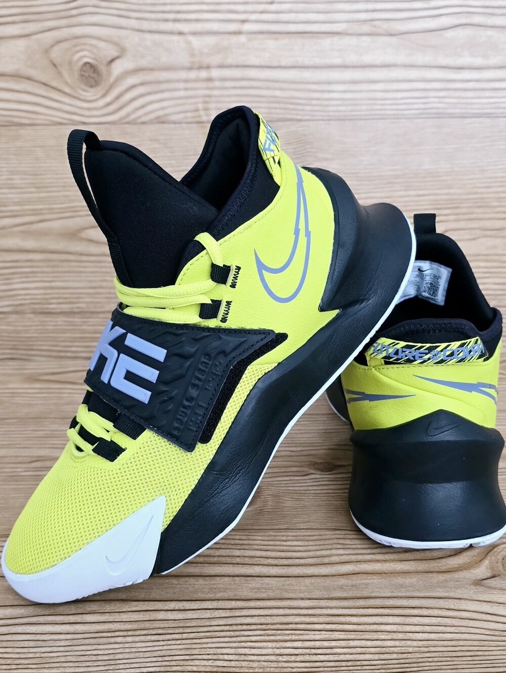 Nike Boys Future Court 3 Sneakers